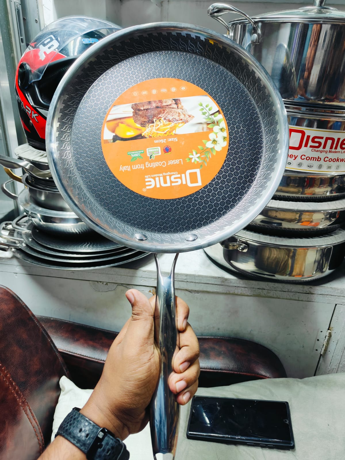 26cm Multipurpose Premium Honeycomb Tawa (Disney Italy)