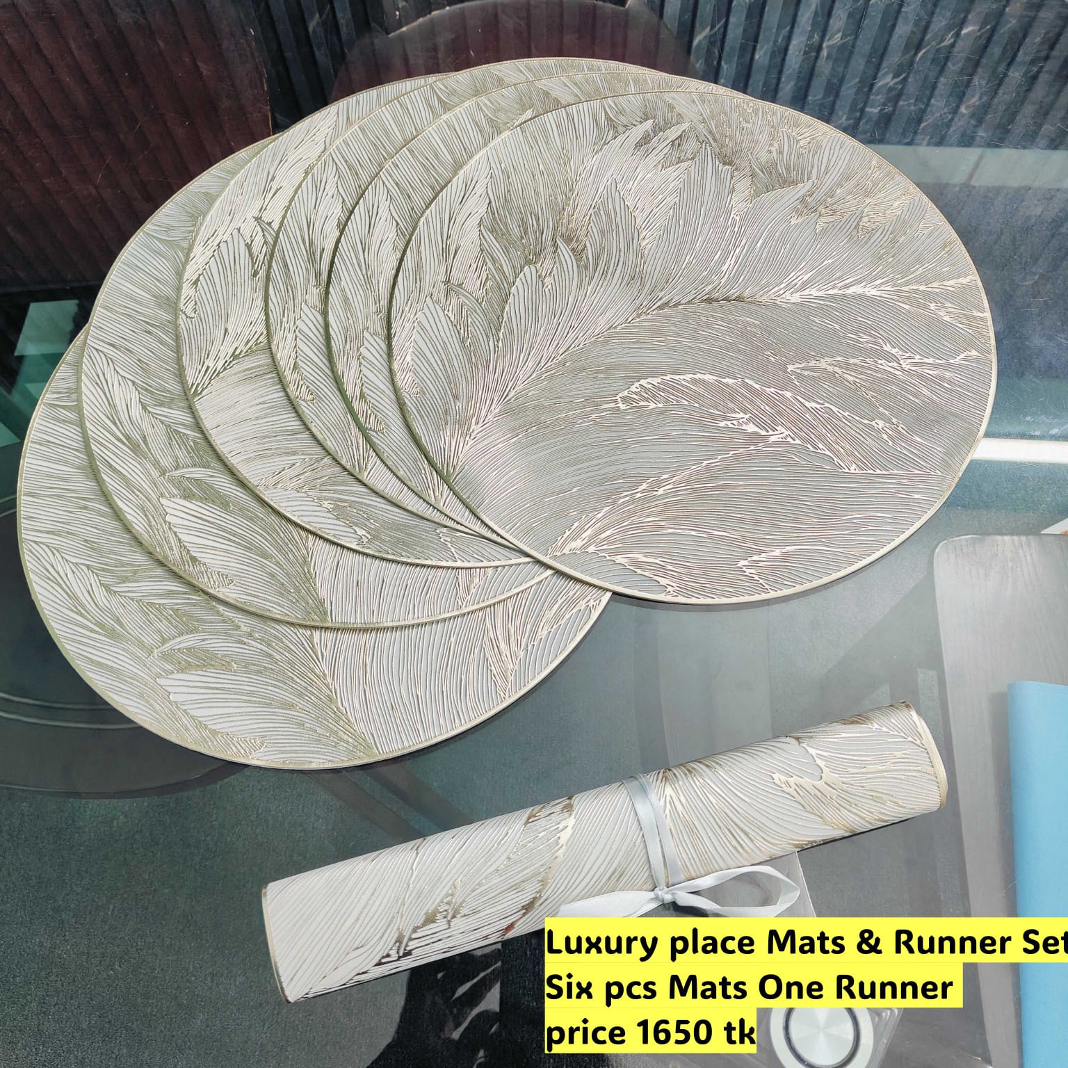 New Round Table Runner With 6 Pieces Mats 7 pcs Se 1008