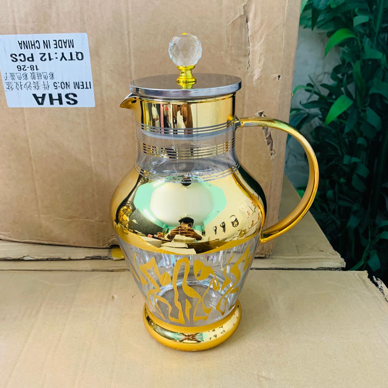High Quality Golden Glass jug C