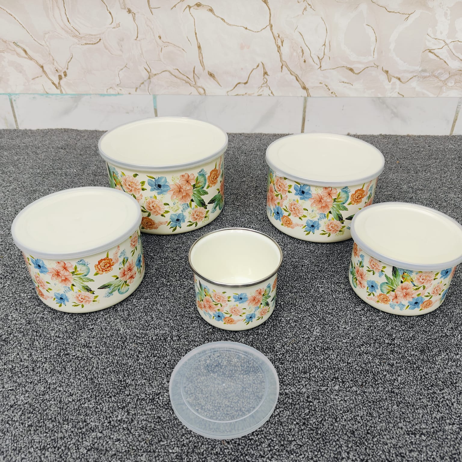 5-Piece Enamel Bowl Set with Lidsv Big blue pint DH 102