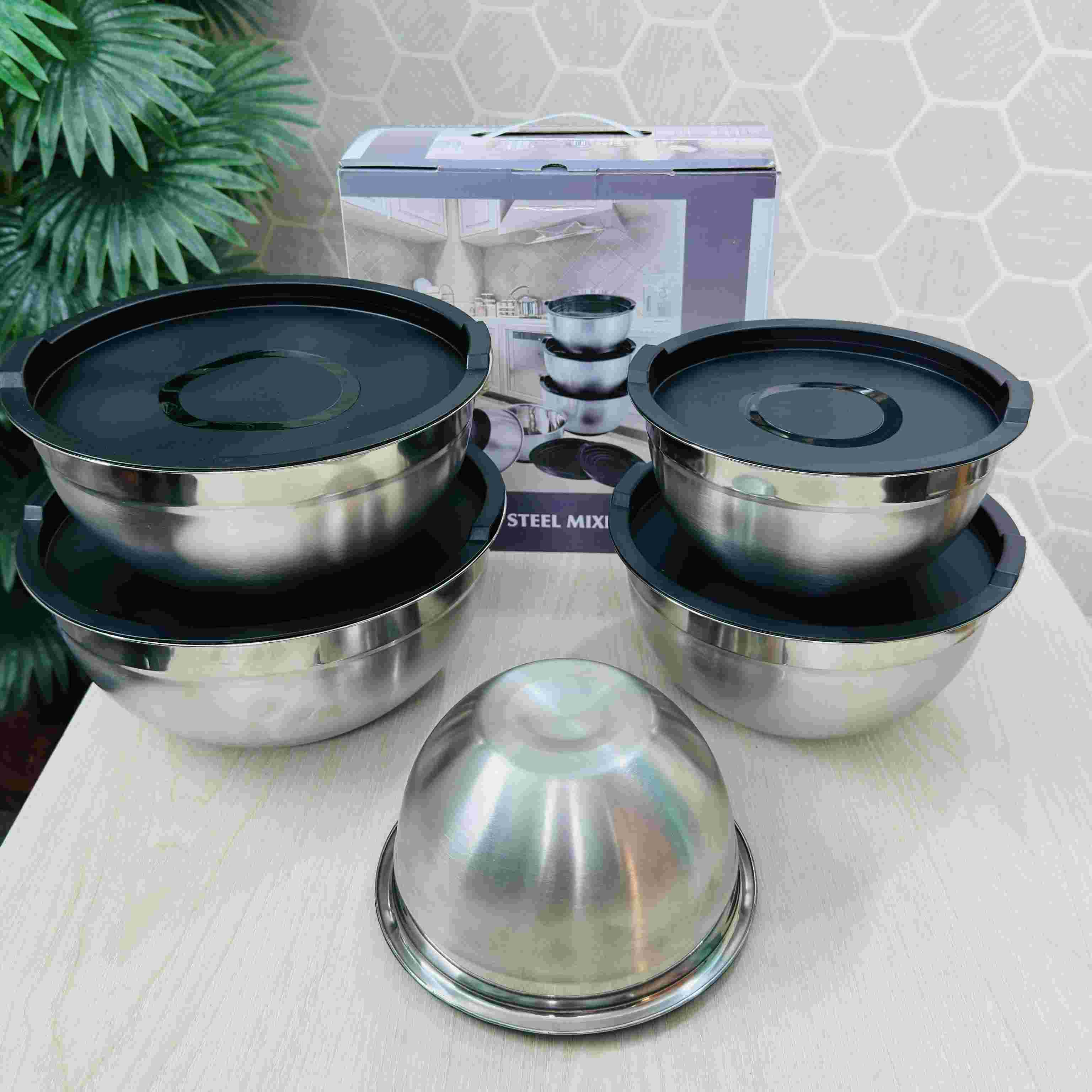 Non Silicon Bottom 5Pcs Stainless Steel Mixing Bowls 18-26cm